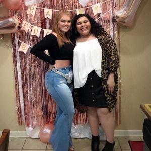 Meet your Posher, Libby